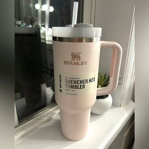 Brand New! Stanley Cup Rose Quartz 40 OZ